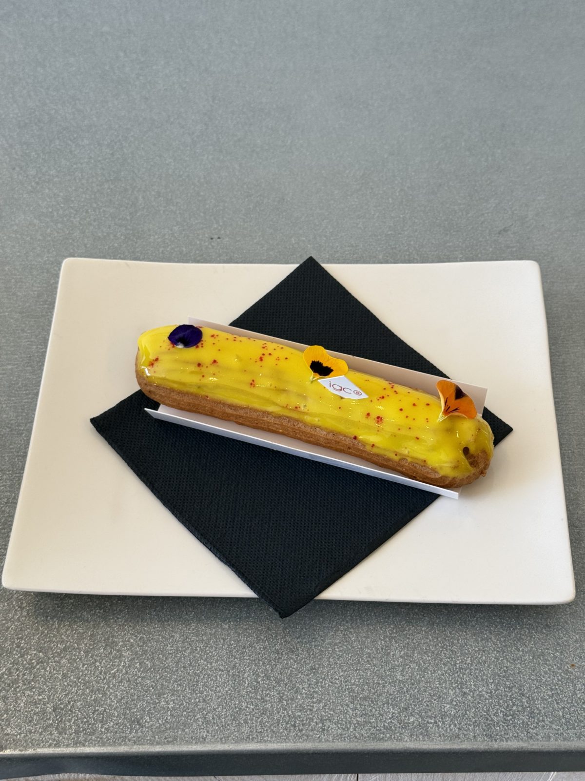 l'Éclair passion framboise